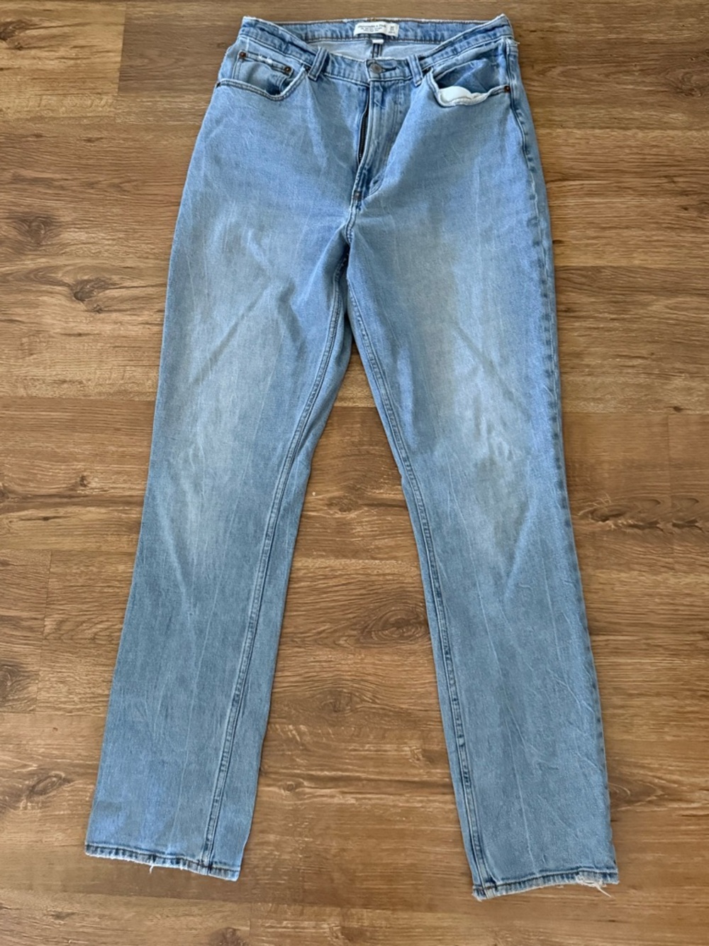 Abercrombie & Fitch 90s Slim Straight Ultra High Rise Size 30 in Curve Love Fit